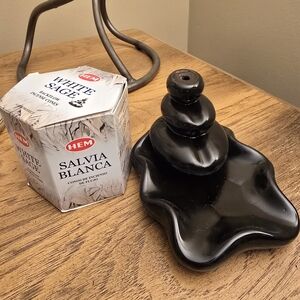 Waterfall Backflow Black Stone Incense Holder with Hem White Sage Incense Cones